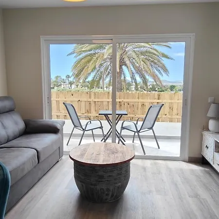 Parque Don Jose Casa Palmera Апартаменты *